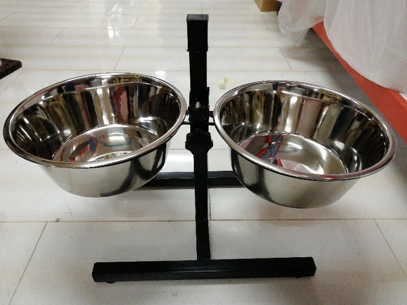 Steel Bowl With Stand