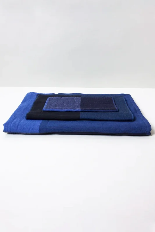 Chambray Block Towel Blue/Black